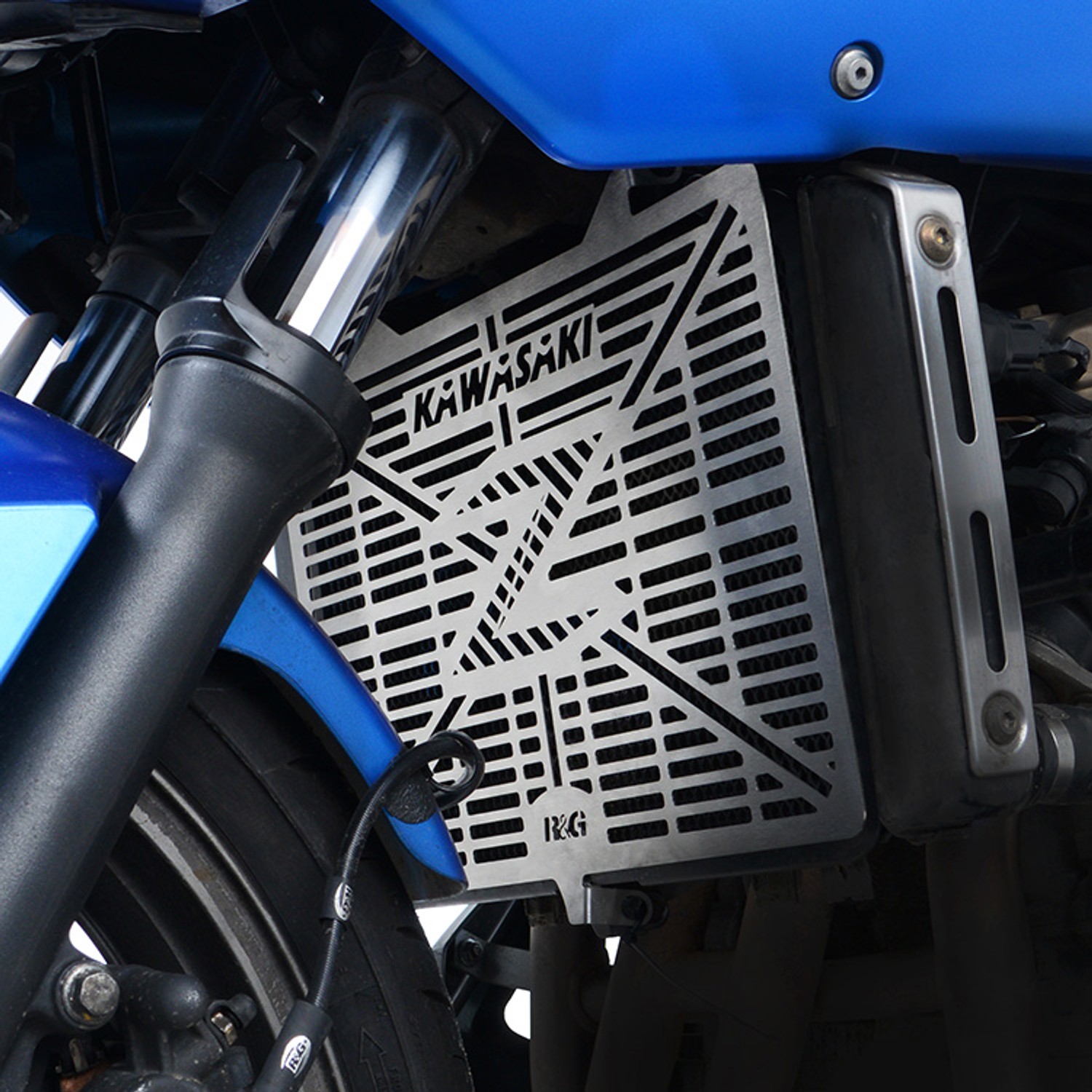 R&G Racing Radiator Guard (Stainless) for the Kawasaki Z750 '07-'16 / Z750R '10-'16 / Z800 '10-'19 ETC R&G Racing Radiator Guard (Stainless) for the Kawasaki Z750 '07-'16 / Z750R '10-'16 / Z800 '10-'19 ETC
